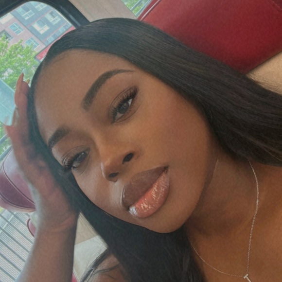 Meet your Posher, Tatine - Picture 1 of 1